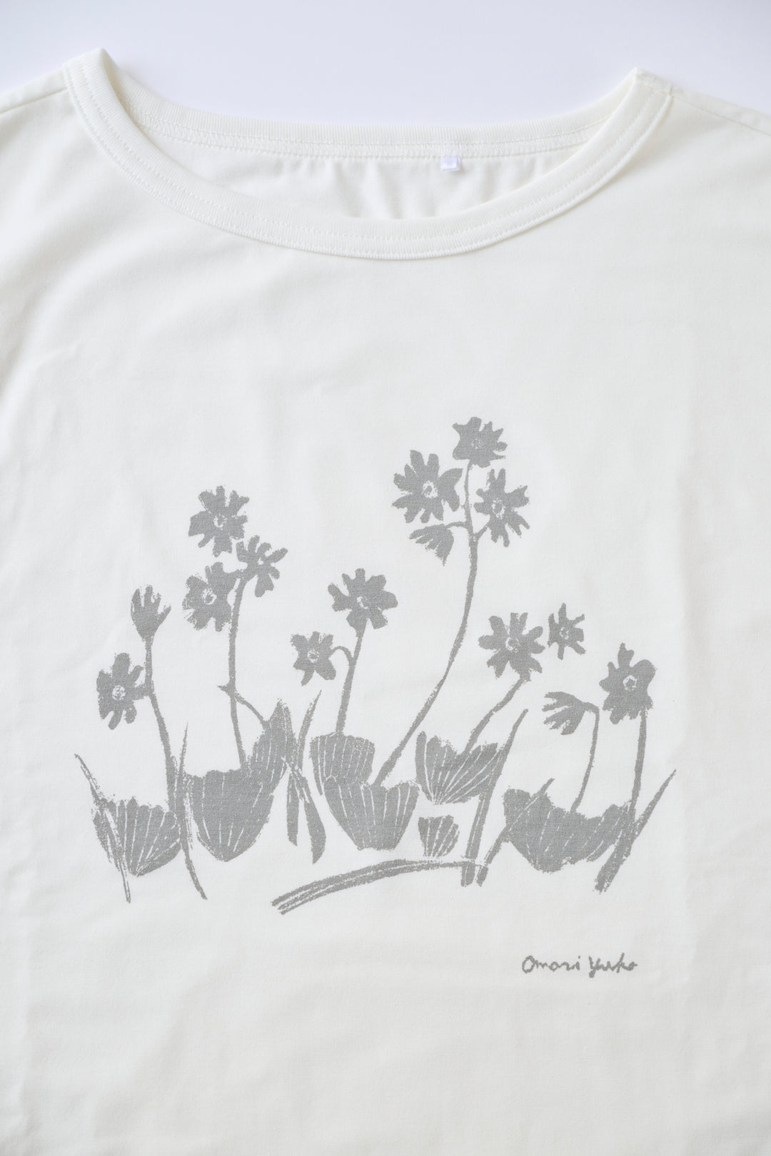 ［かわり芽］花ごよみTシャツ ハクサンコザクラ