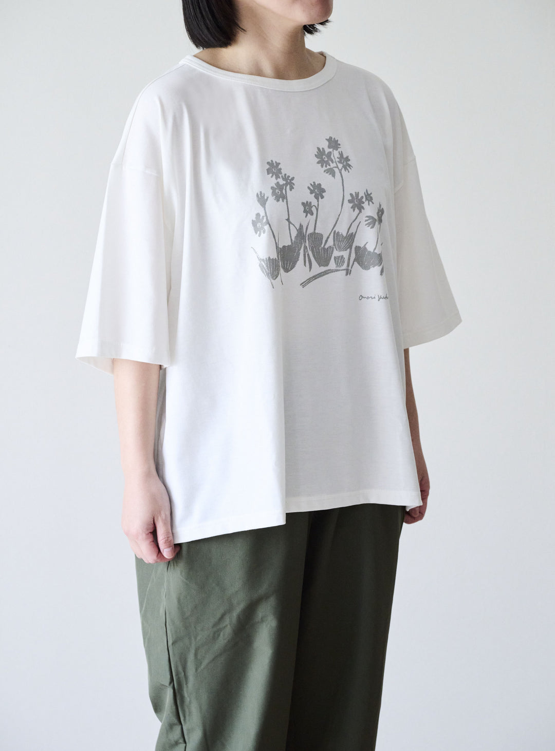 ［かわり芽］花ごよみTシャツ ハクサンコザクラ