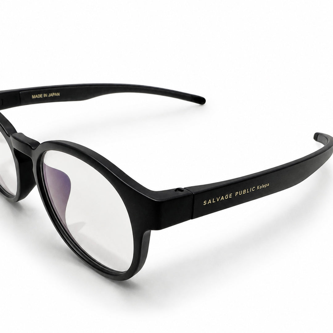 MAKALOA MATTE BLACK WITH PHOTOCHROMIC GREY LENSES