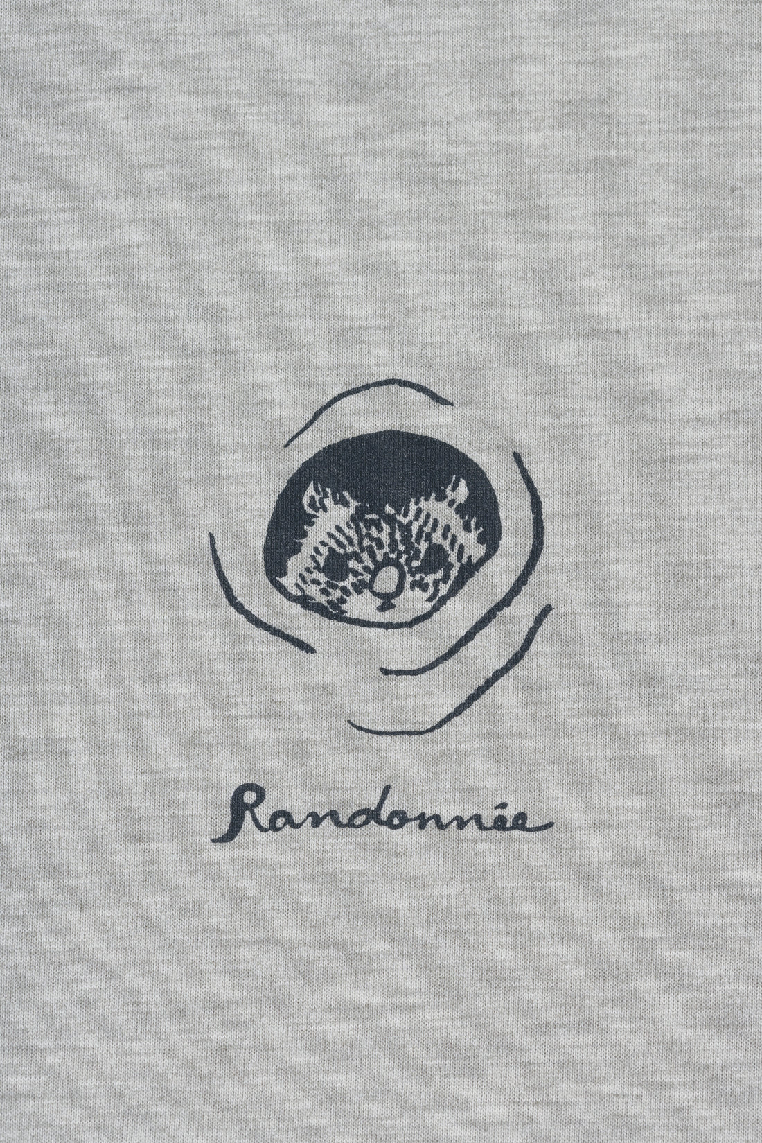 胸に山トモTシャツ（ムササビ）