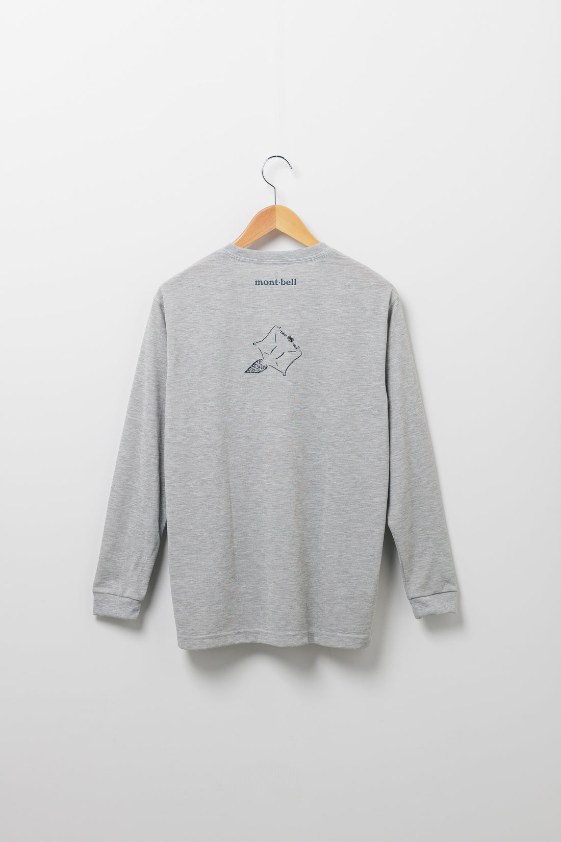 胸に山トモTシャツ（ムササビ）