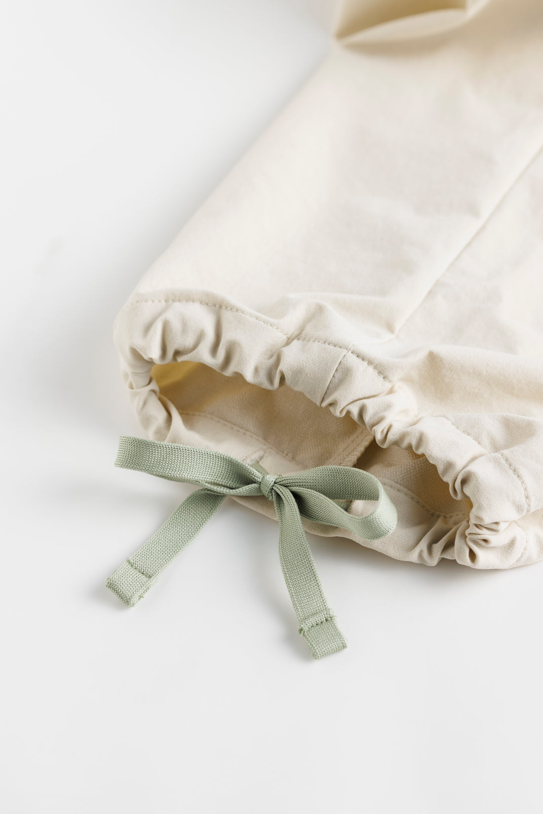 新色発売！［かわり芽］リトルマウンテンパンツ