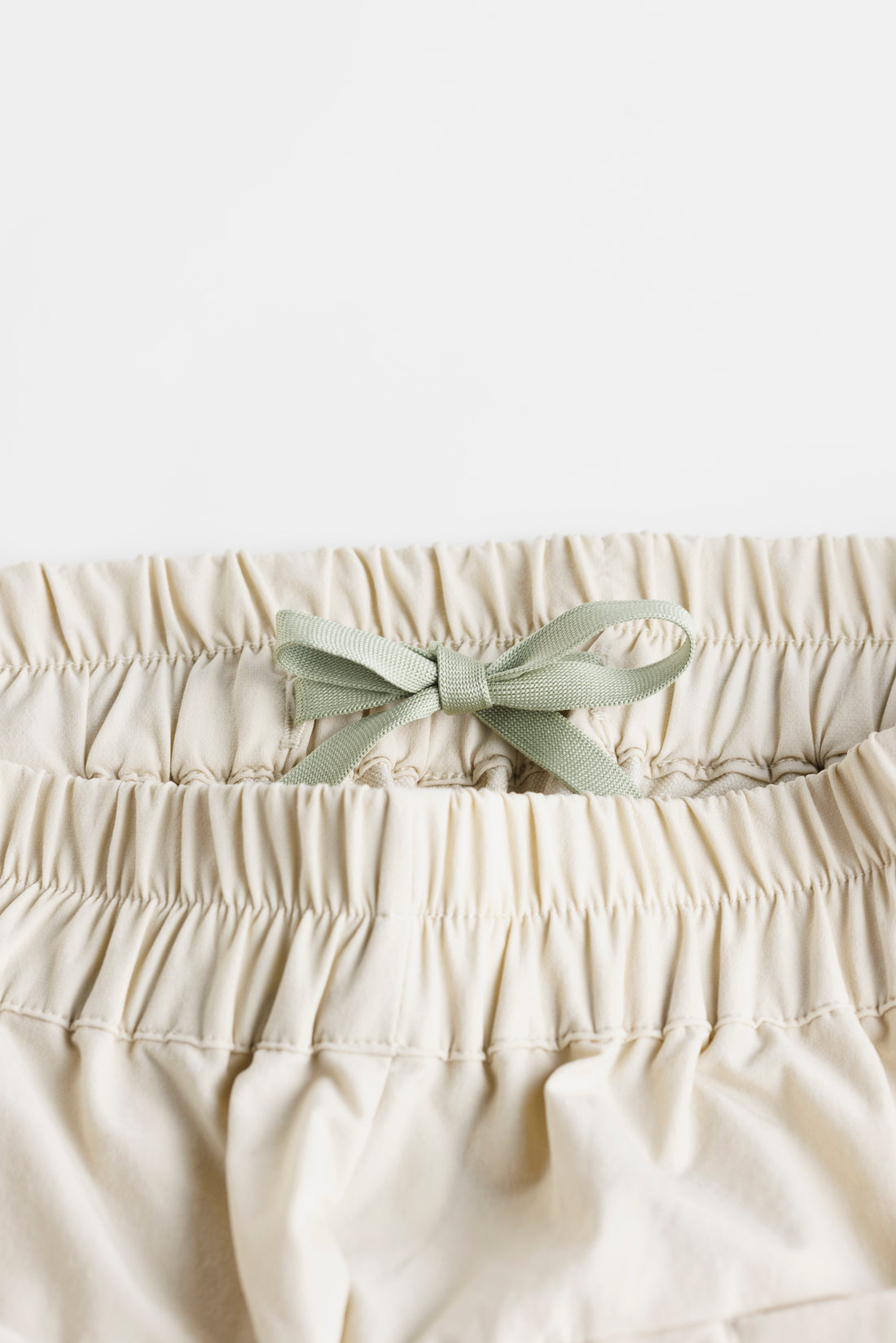 新色発売！［かわり芽］リトルマウンテンパンツ