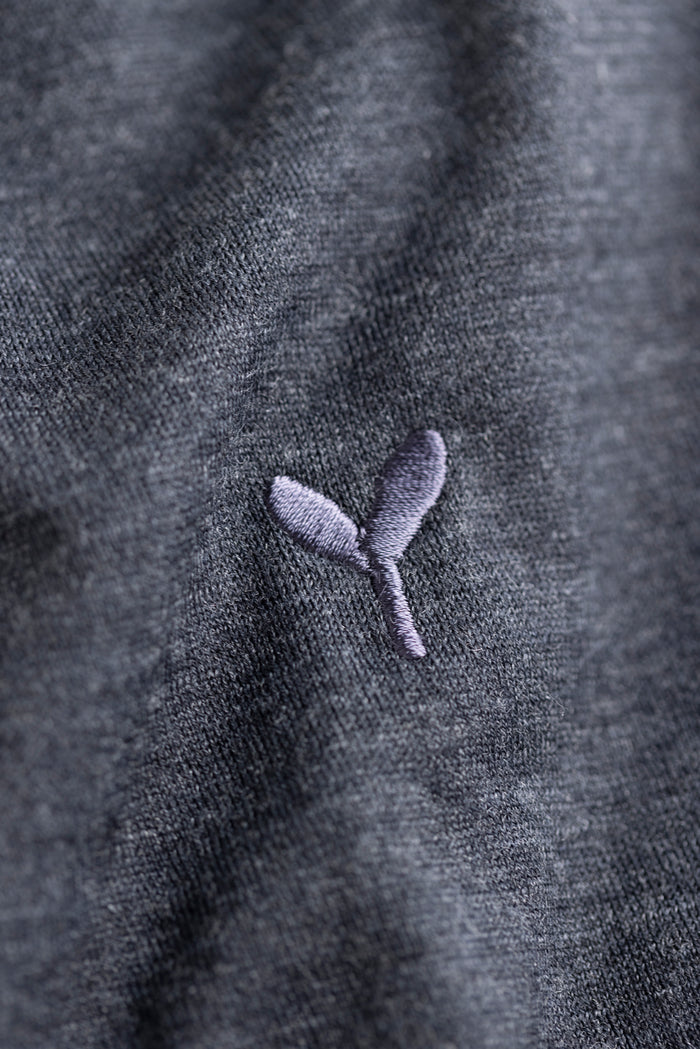 ［かわり芽］ゆったりウールハイネックTシャツ