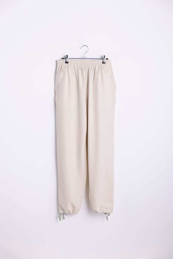 新色発売！［かわり芽］リトルマウンテンパンツ