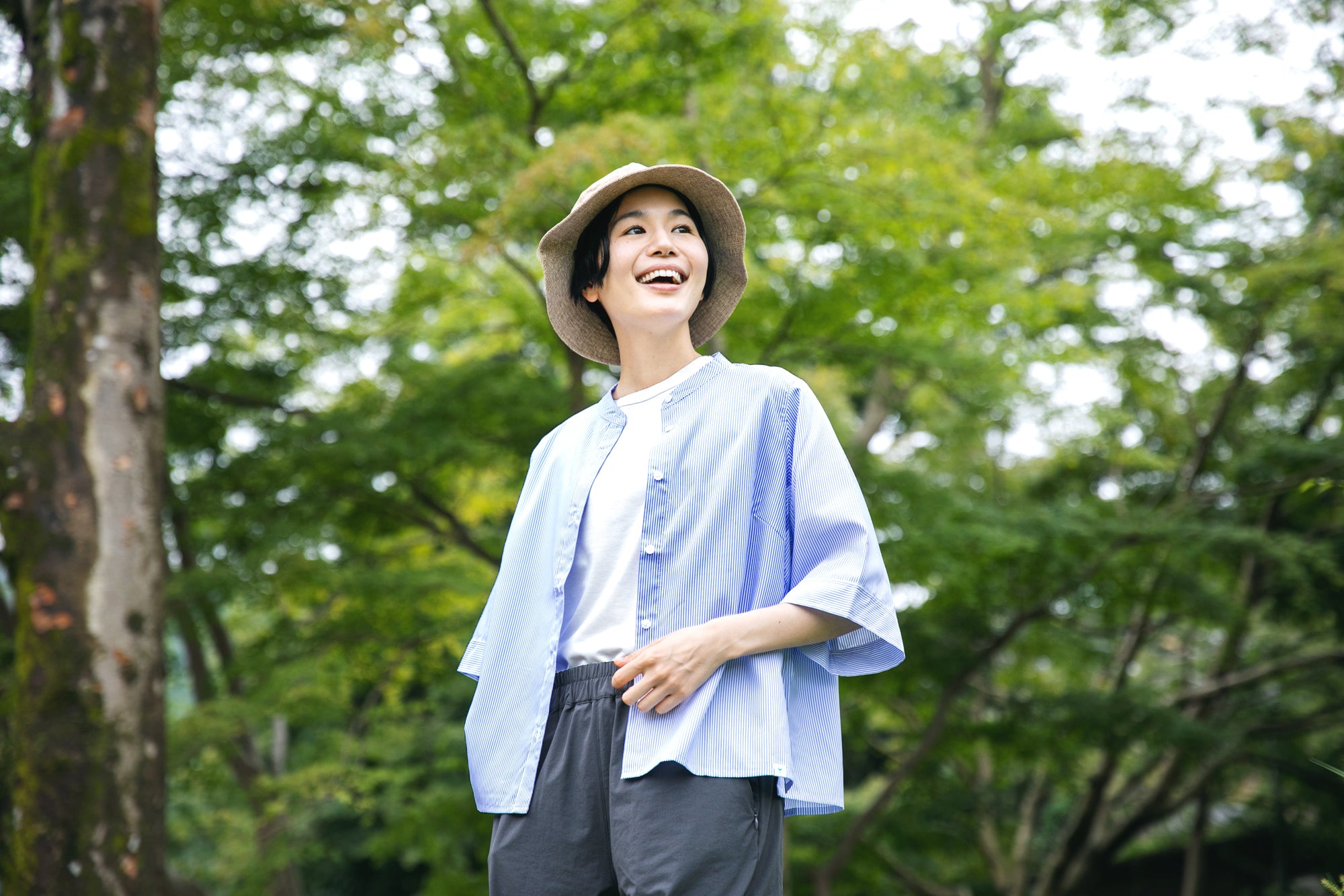 かわり芽］風をまとうふんわり半袖シャツ – FUNQTEN