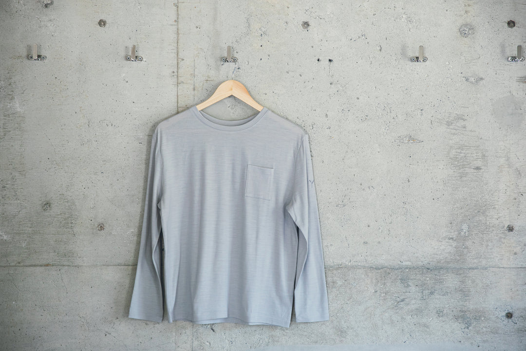 ［かわり芽］胸にポケット 長袖ウールTシャツ