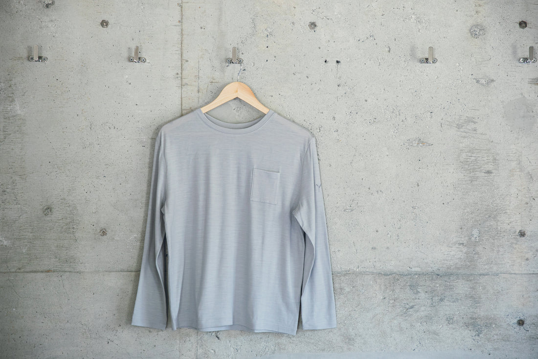 ［かわり芽］胸にポケット 長袖ウールTシャツ
