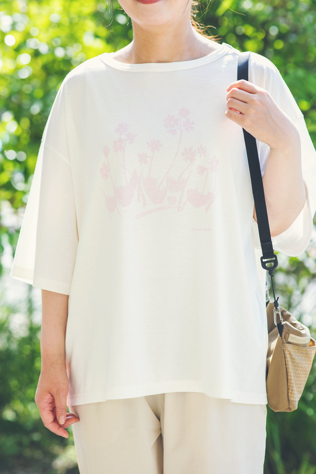 ［かわり芽］花ごよみTシャツ ハクサンコザクラ