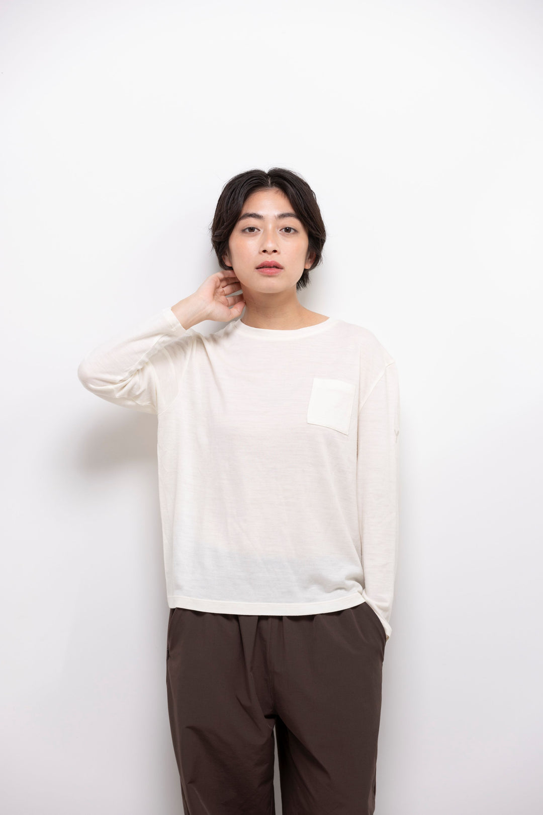 ［かわり芽］胸にポケット 長袖ウールTシャツ