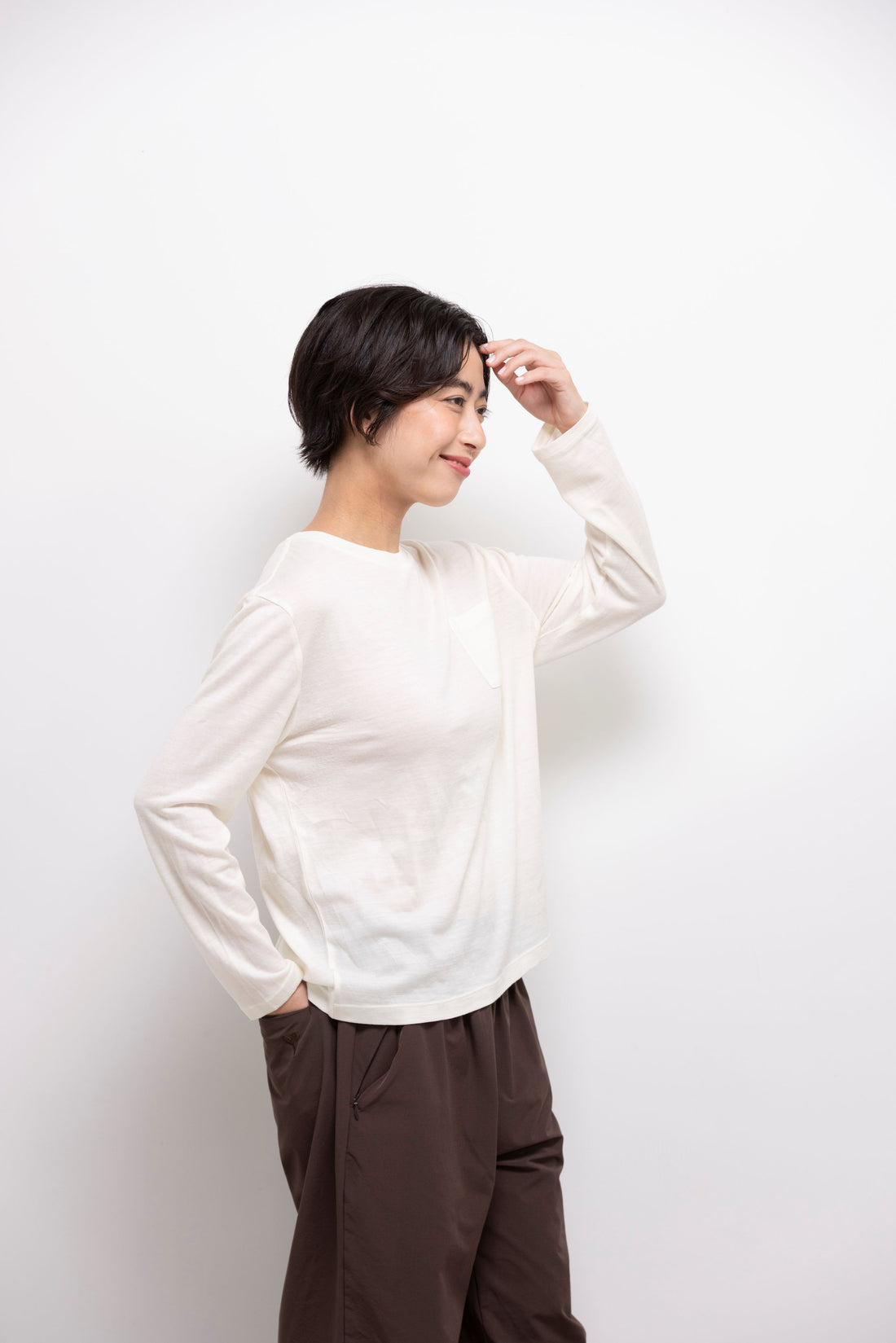 ［かわり芽］胸にポケット 長袖ウールTシャツ