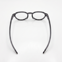 SVKE002 POLOLEI Black with Photochromic Grey lenses