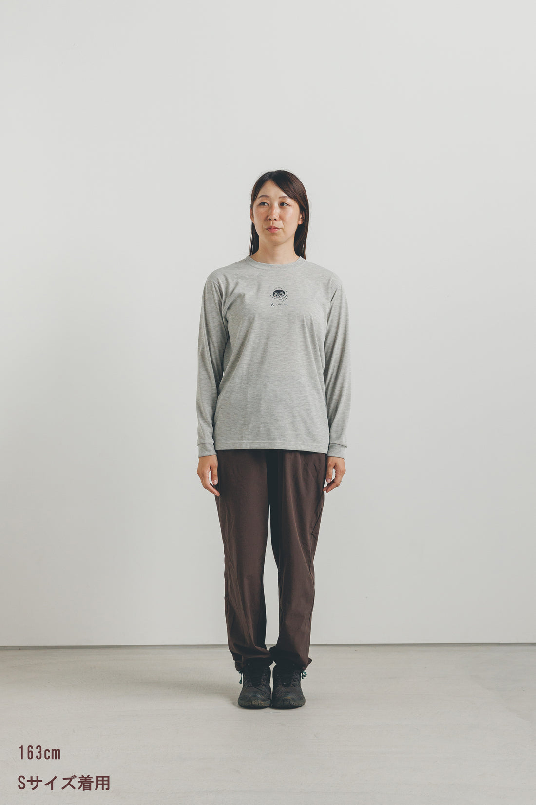 胸に山トモTシャツ（ムササビ）