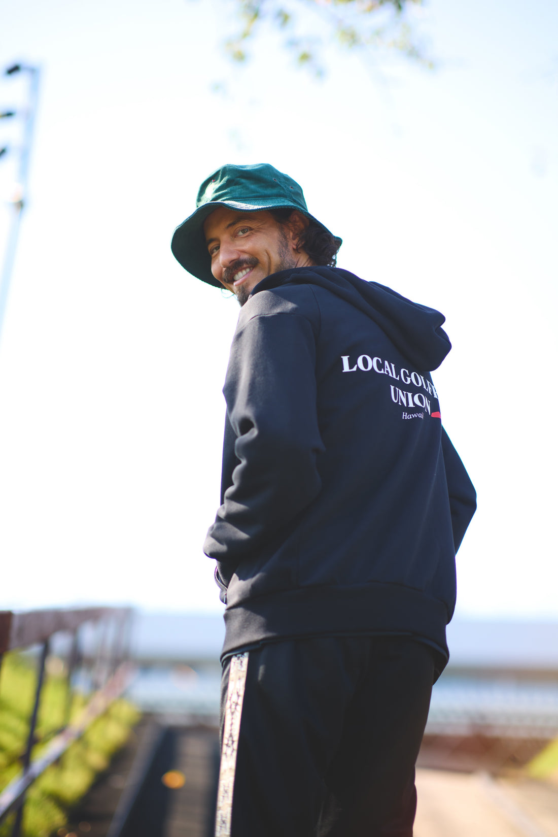 SVKS5002［サルベージパブリックコレパ］カラマジップフーディ（LOCAL GOLFERS UNION）