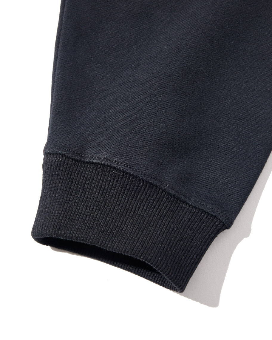 ［BOGEY LOUNGE］ モックネック長袖トップス（文字プリント）