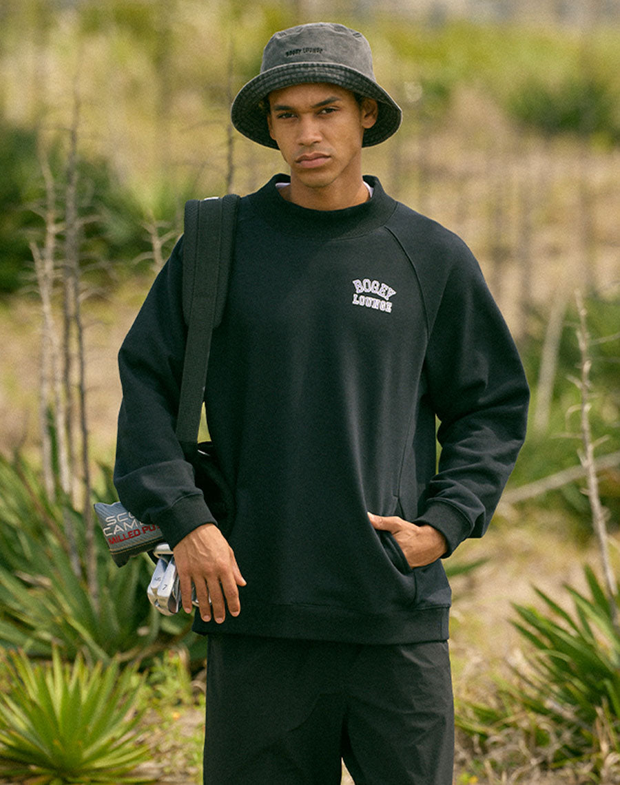 ［BOGEY LOUNGE］ モックネック長袖トップス（文字プリント）