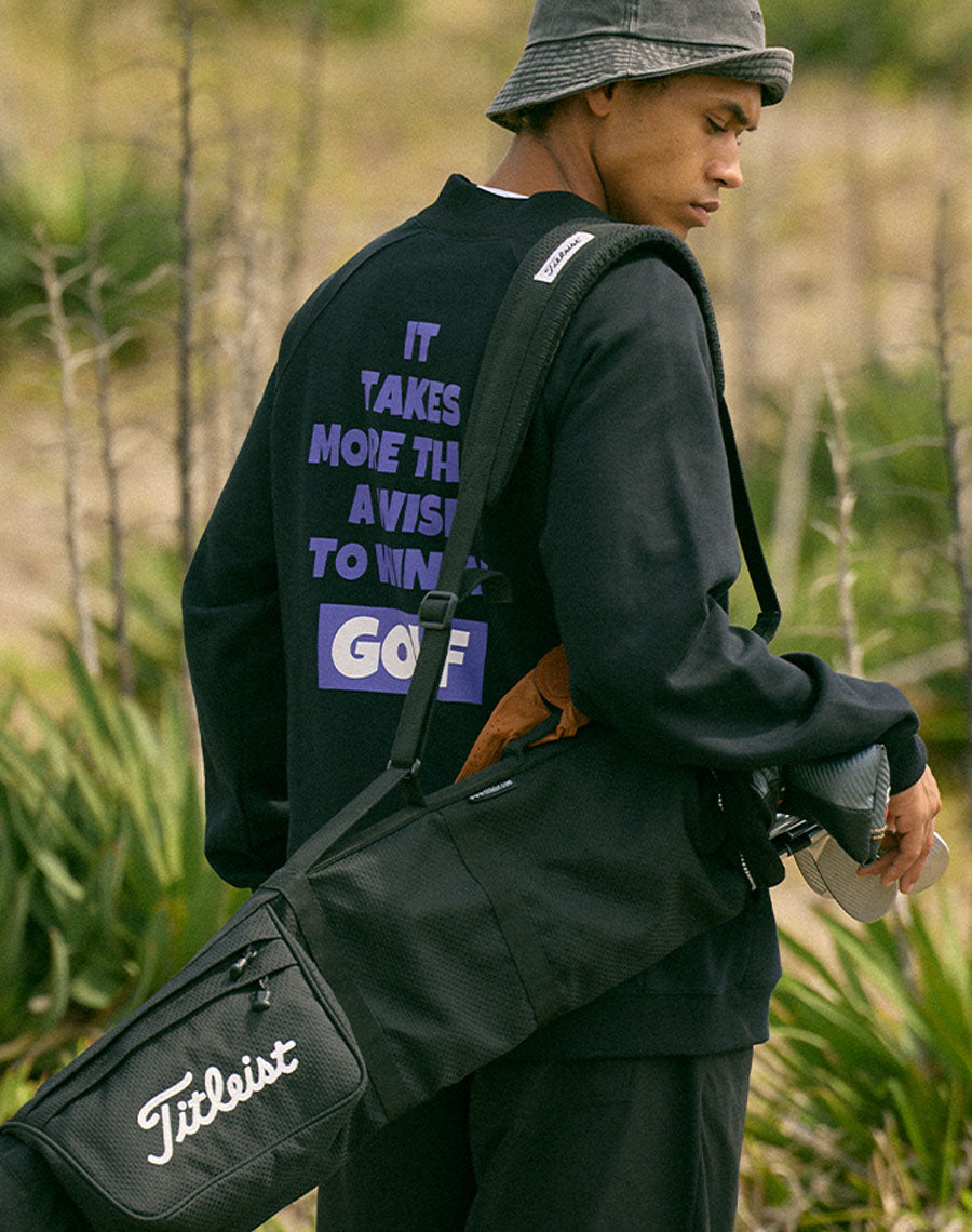 ［BOGEY LOUNGE］ モックネック長袖トップス（文字プリント）