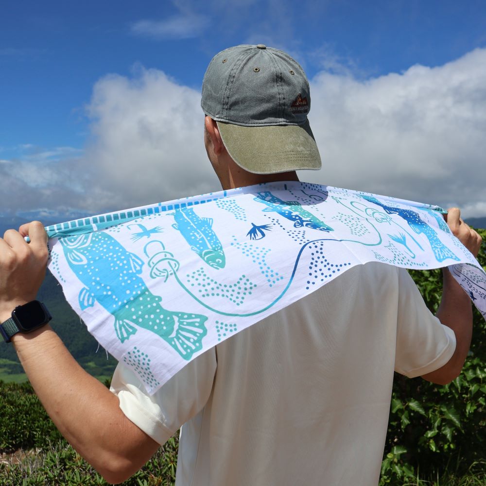 PEAKS MOUNTAIN TOWEL 「渓流」（注染）