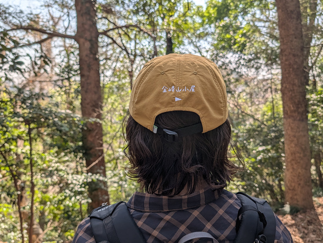 ［ランドネ×ハロ コモディティ］山小屋キャップ　金峰山小屋のシャクナゲ