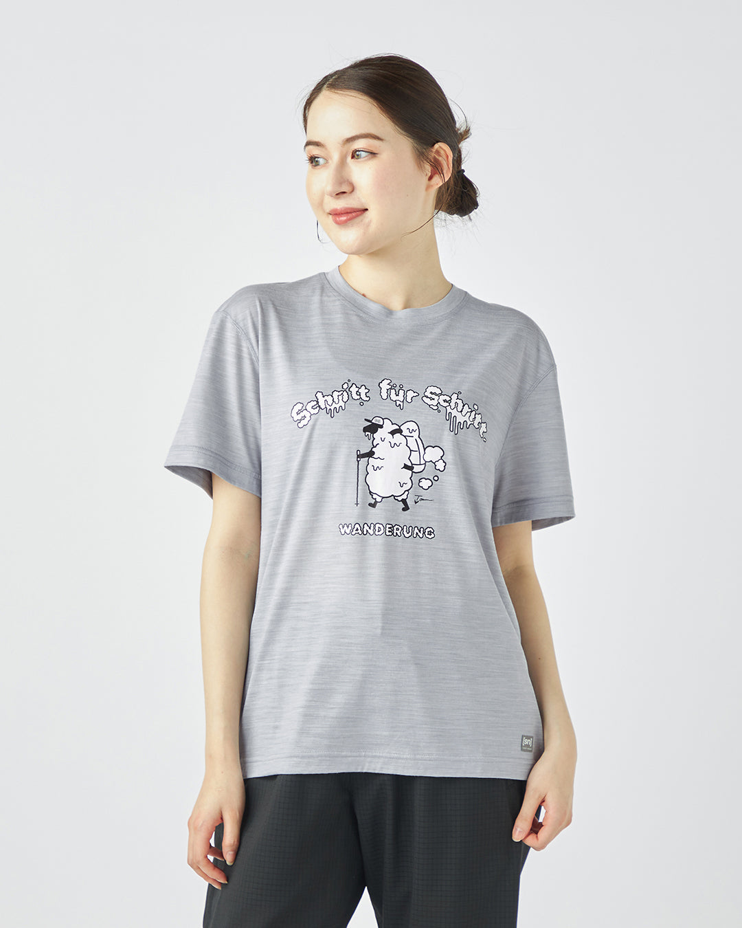 ［sn.super natural］tomu×[sn] ハイクプリントS/S Tシャツ