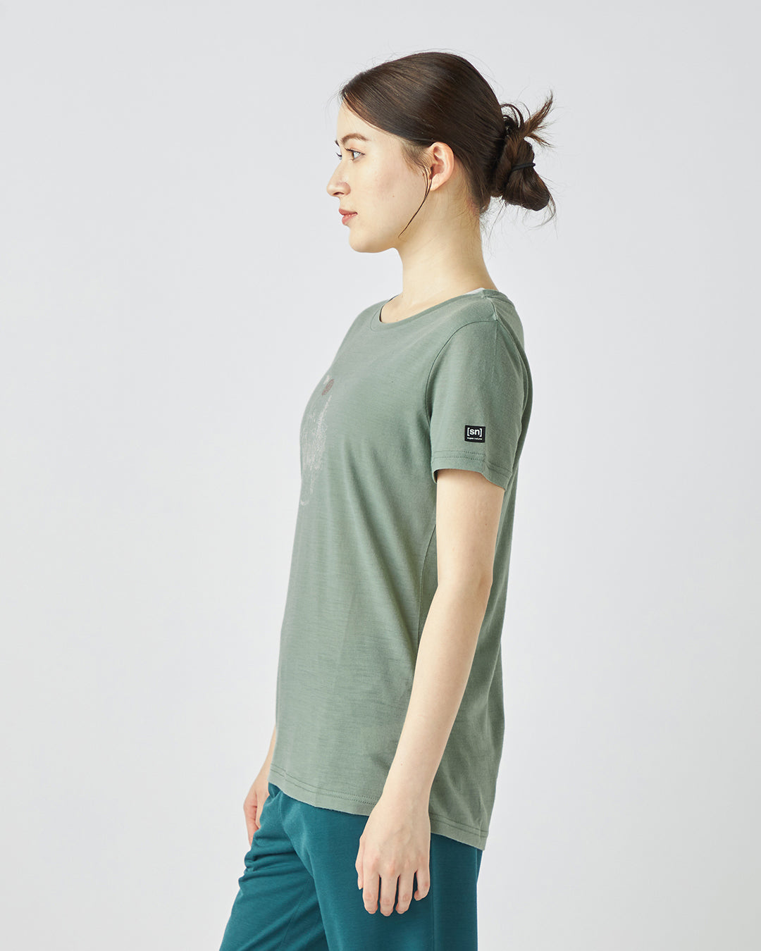 ［sn.super natural］W フラワーハンドTシャツ