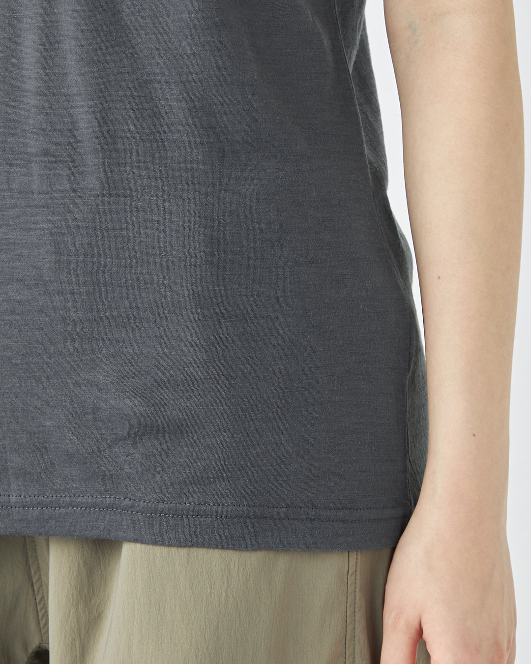 ［sn.super natural］W ロックフラワーTシャツ