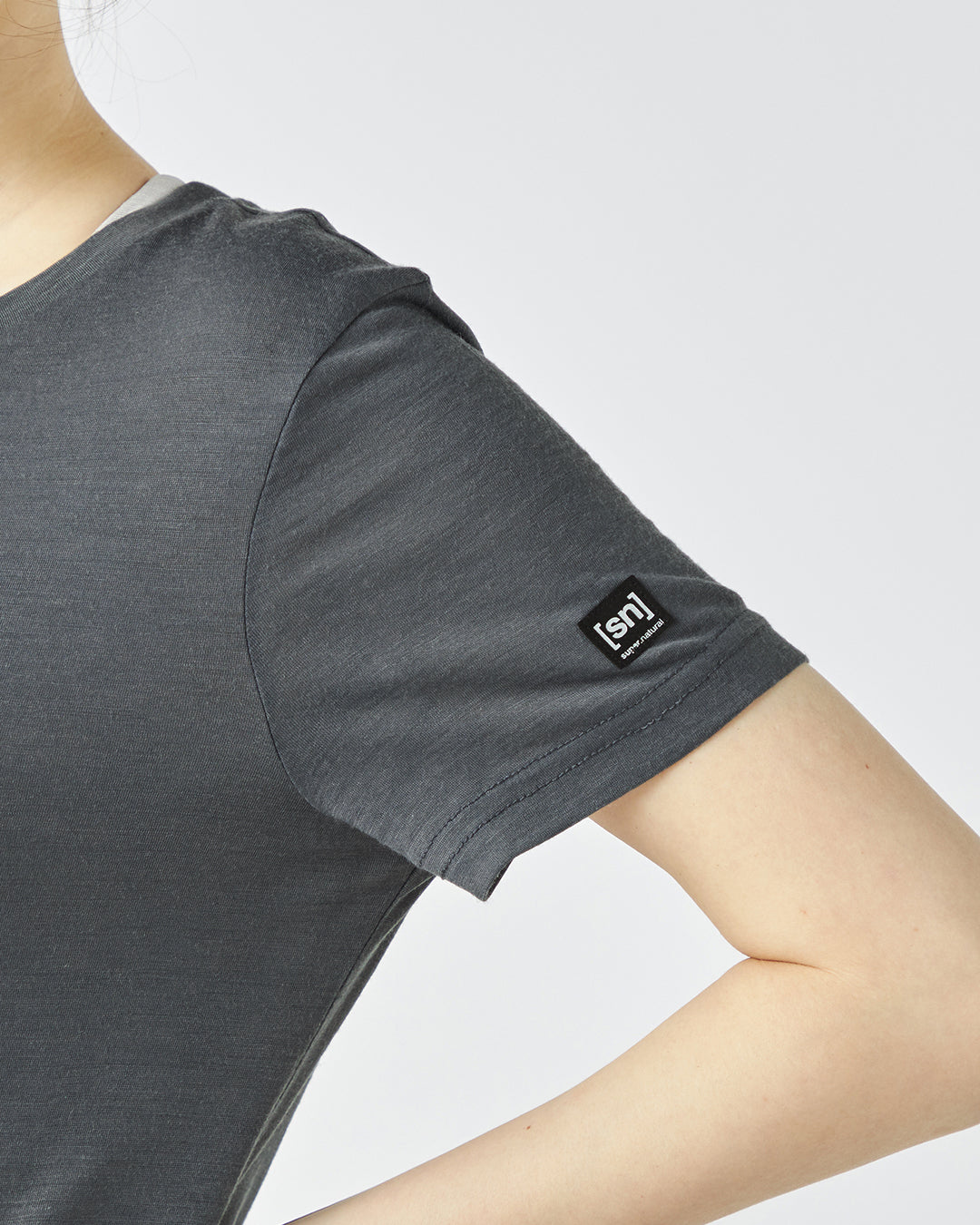 ［sn.super natural］W ジョニーTシャツ