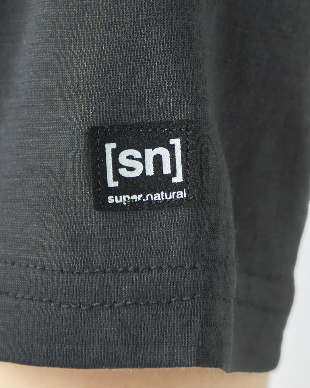 ［sn.super natural］W ジョニーTシャツ