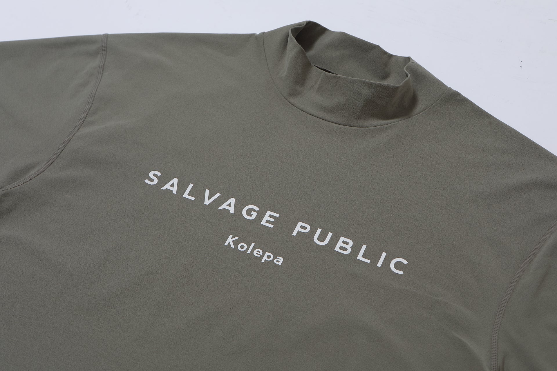 サルベージパブリックコレパ］サーフモックネック半袖(Kolepa Stamp
