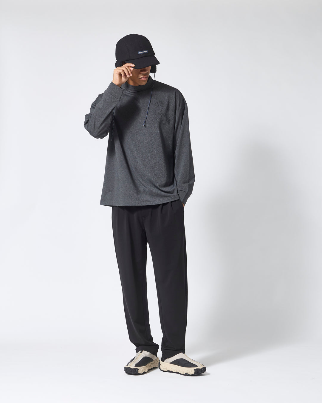 ［BOGEY LOUNGE］モックネック長袖トップス