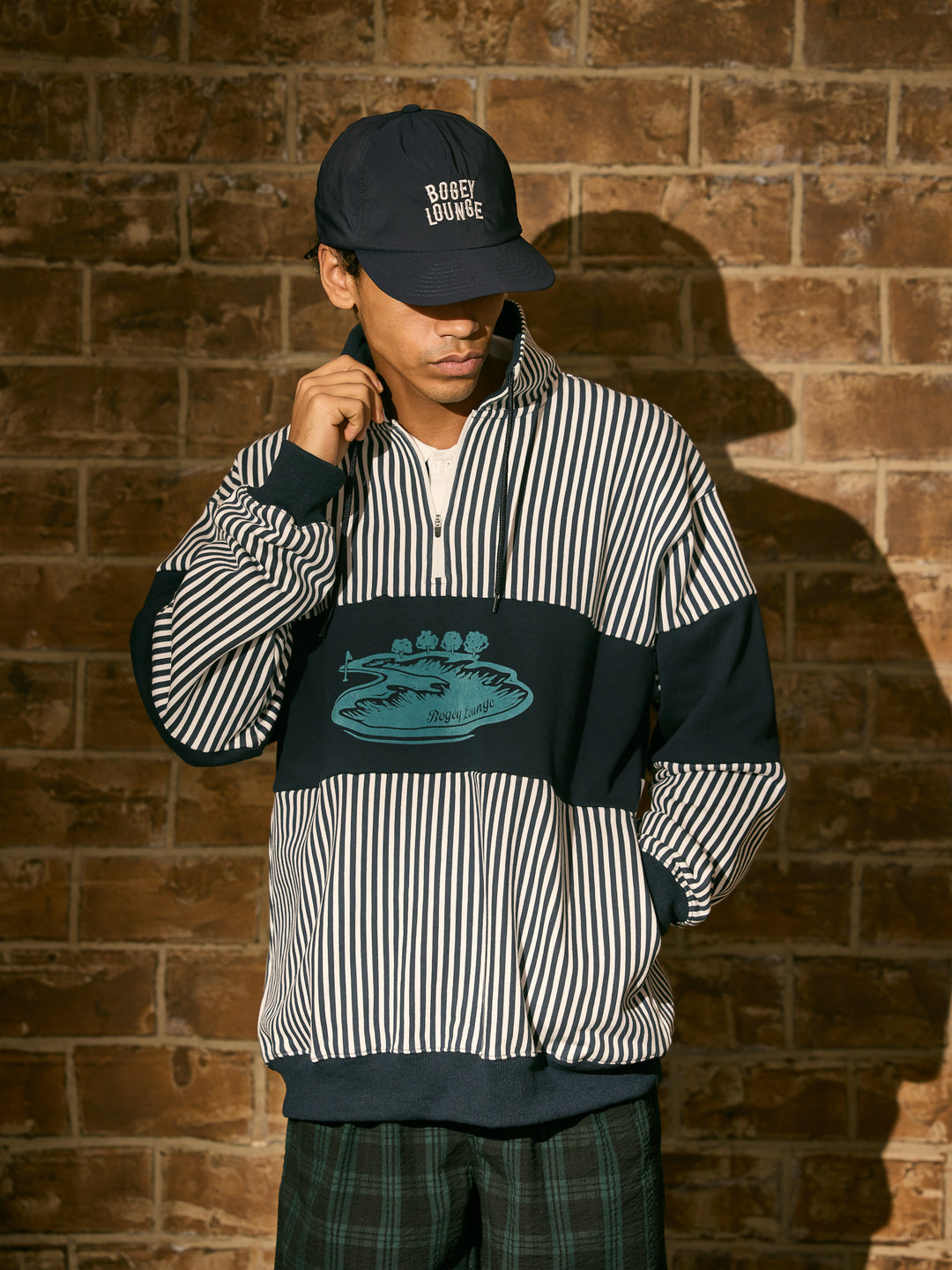 BRUSHED HALF-ZIP SWEATSHIRT
