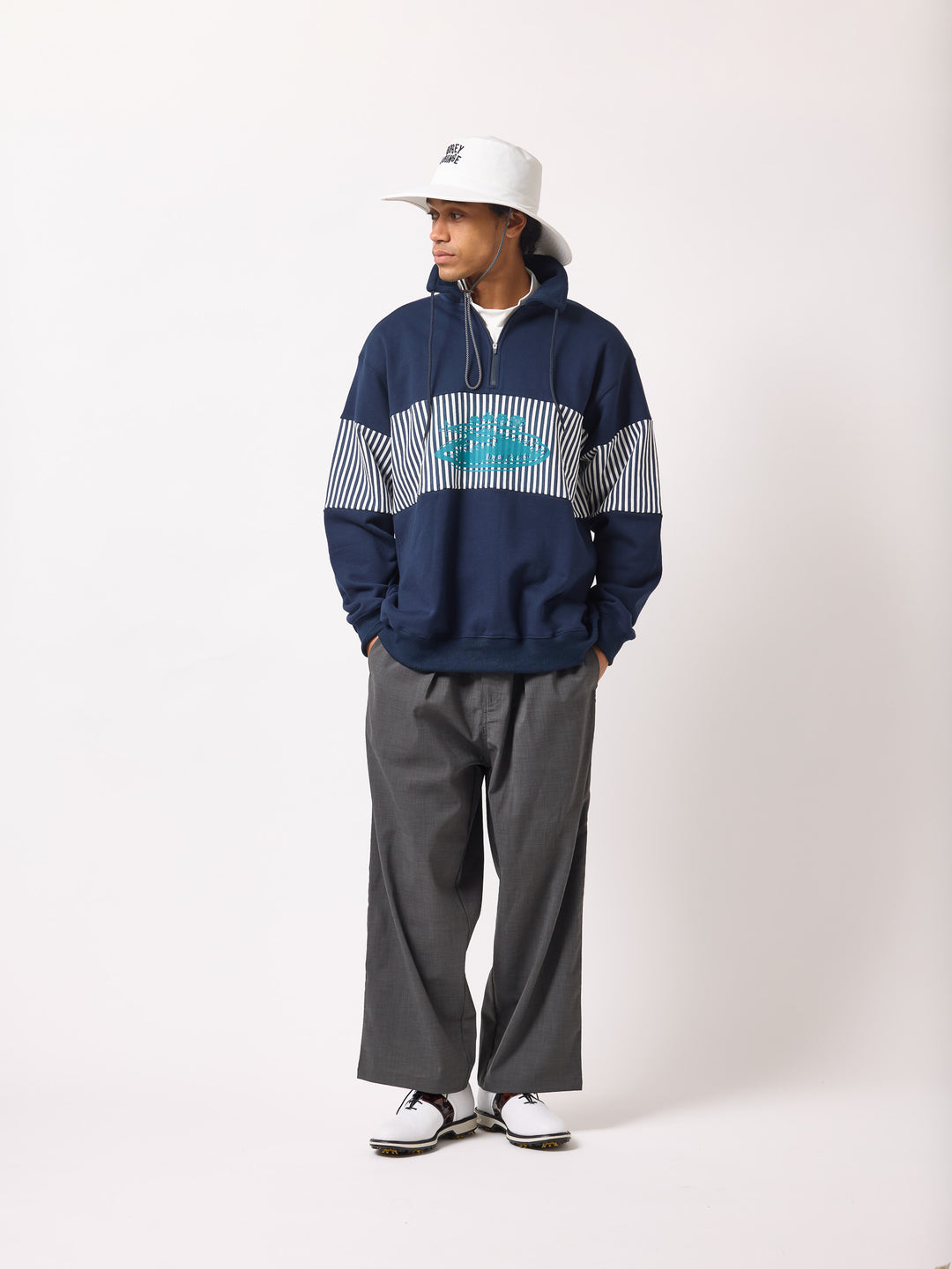 BRUSHED HALF-ZIP SWEATSHIRT