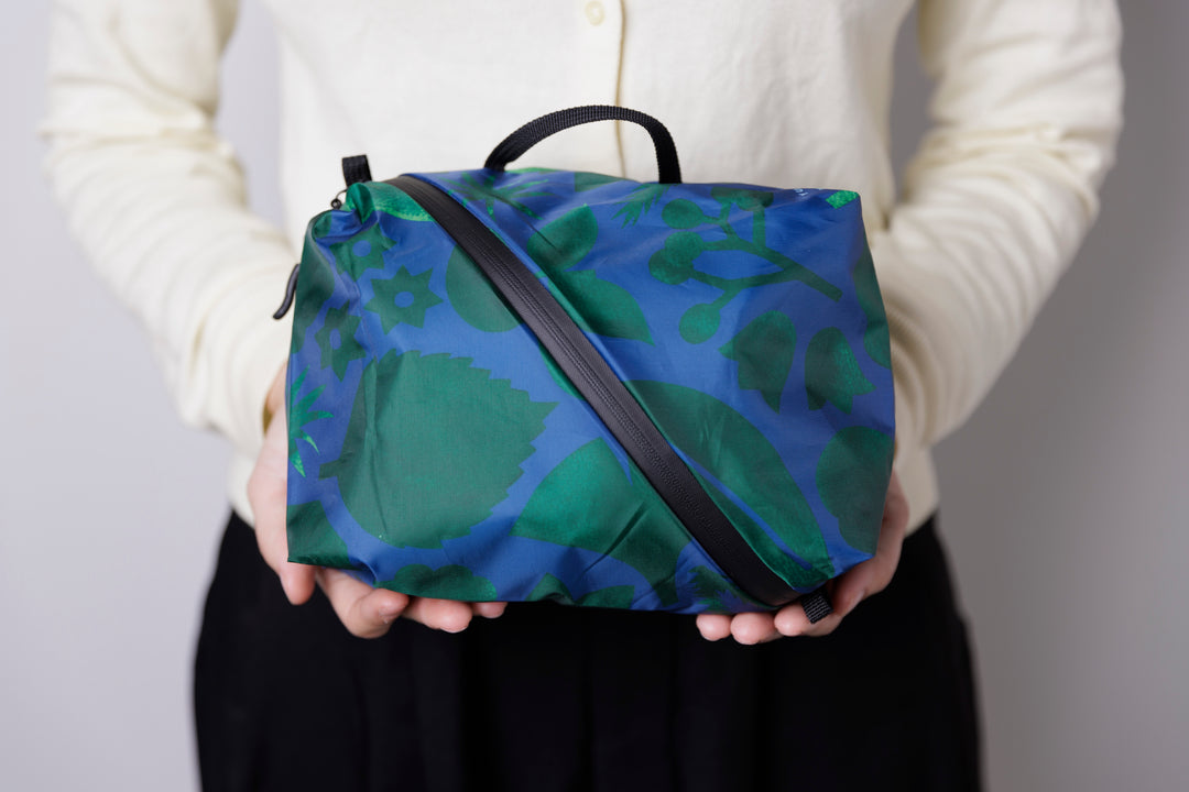 ［かわり芽×YURI MIYATA」POUCH M／ Deep Forest