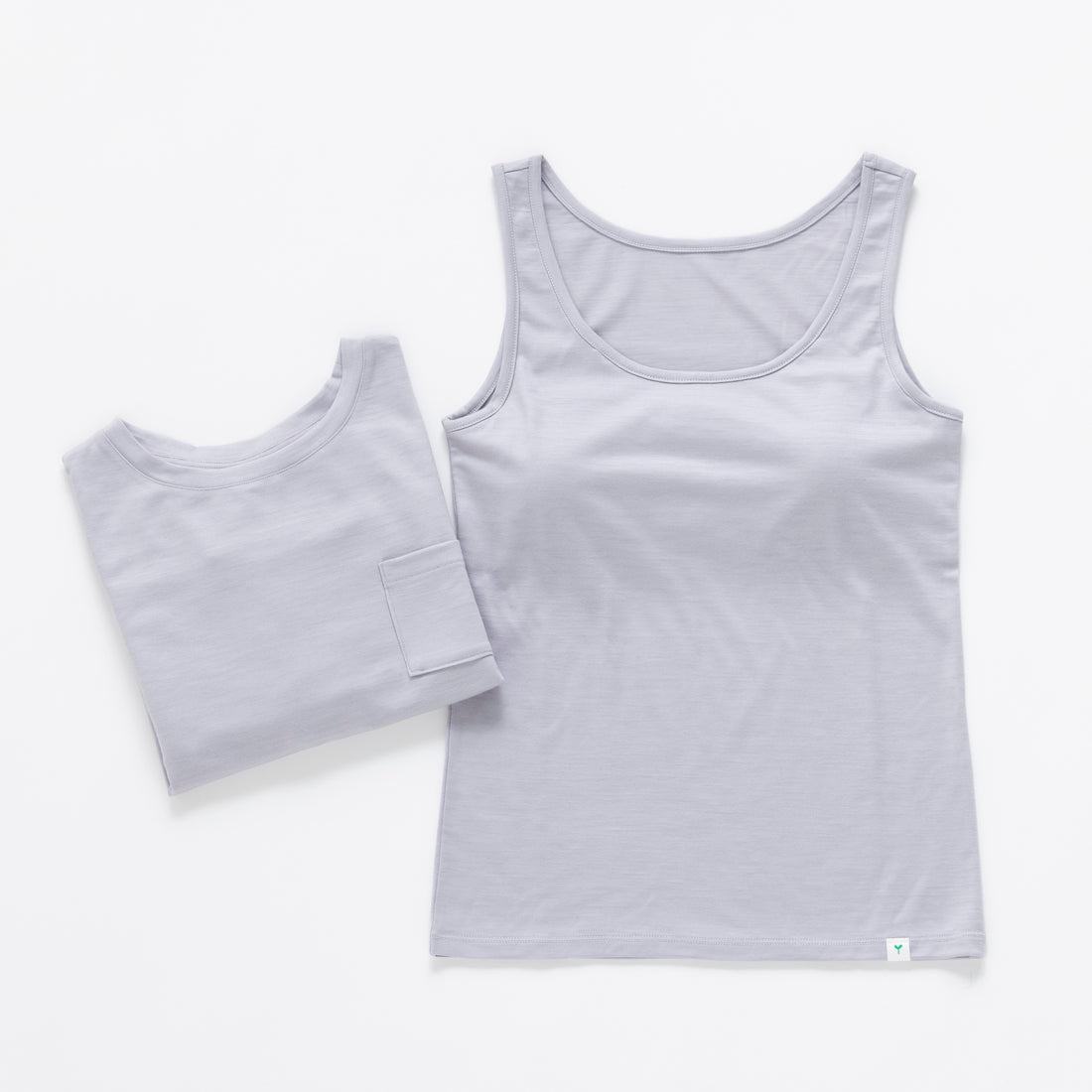 ［かわり芽］さらりとしたウールタンクトップ（カップ付き）