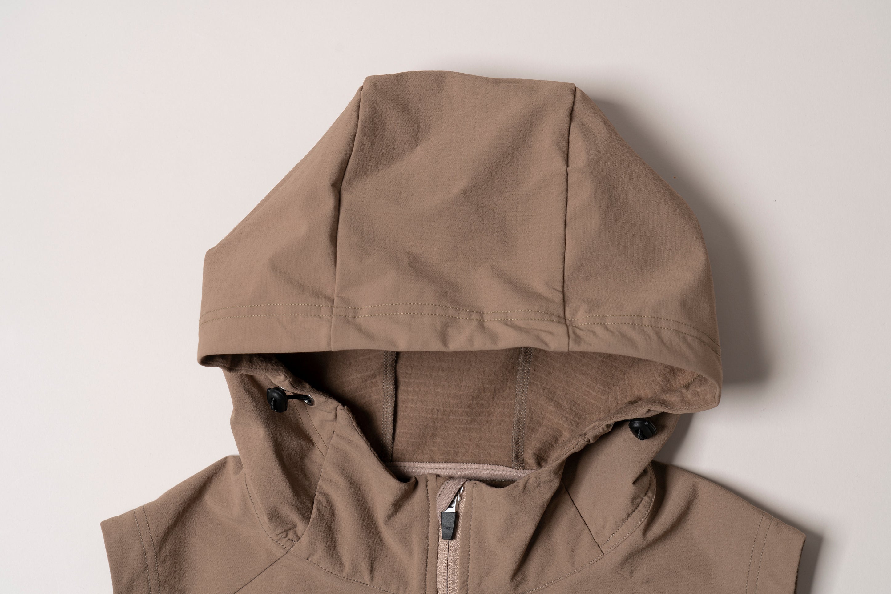 サルベージパブリックコレパ］マウカ ストームベスト – FUNQTEN