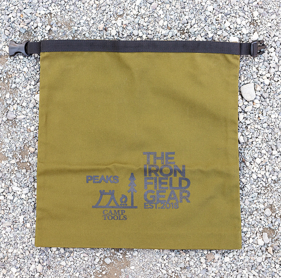 ［THE IRON FIELD GEAR × CAMP TOOLS］ハニカムファイヤーベース