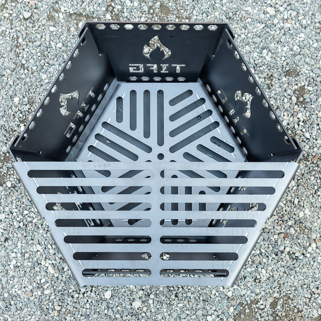 ［THE IRON FIELD GEAR × CAMP TOOLS］ハニカムファイヤーベース