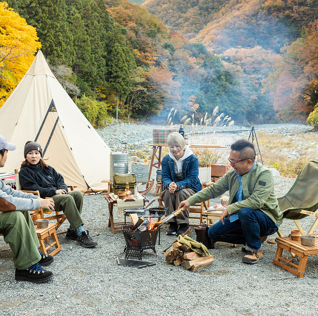 ［THE IRON FIELD GEAR × CAMP TOOLS］ハニカムファイヤーベース